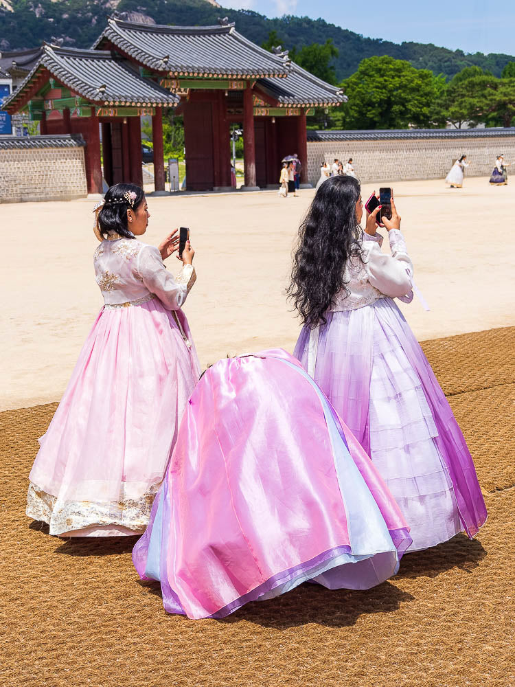 Two Point Five. Dongdaemun-gu, Seoul, South Korea 2024.